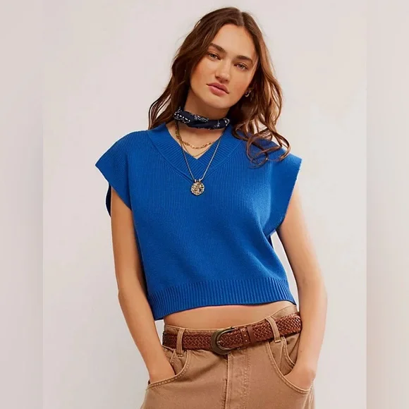 Free People Easy Street Sweater Vest Blue Size S V-Neck Knit Cropped - Picture 1 of 5